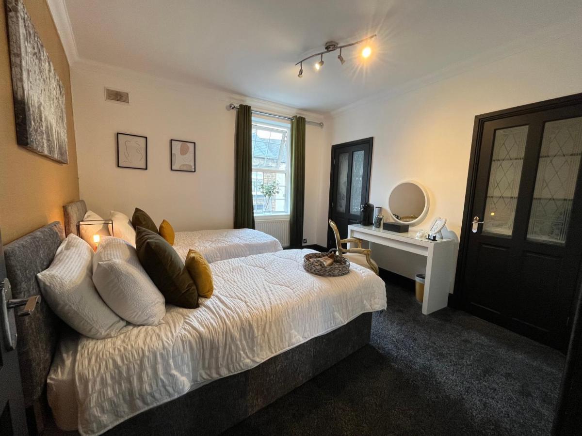 Contemporary & Chic Inner Terrace 5 Mins From Barnsley Town Centre Luaran gambar