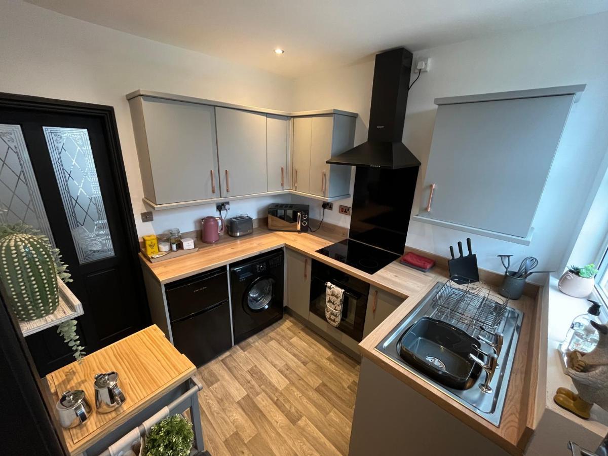 Contemporary & Chic Inner Terrace 5 Mins From Barnsley Town Centre Luaran gambar